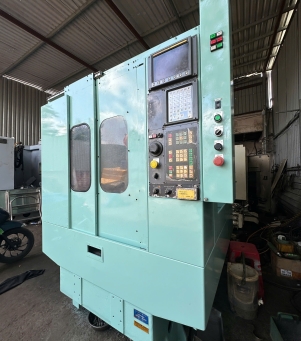 PHAY CNC TOYOSK TVT 30S FANUC 21MB 