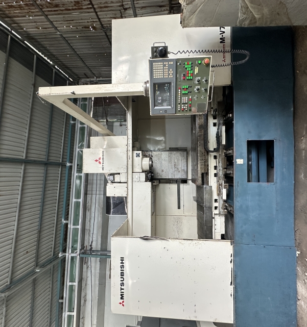 MÁY PHAY CNC MITSUBITSHI M-V70EN  FANUC-18M  Date 2000 