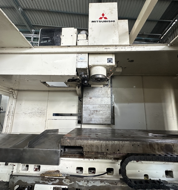 MÁY PHAY CNC MITSUBITSHI M-V70EN  FANUC-18M  Date 2000 