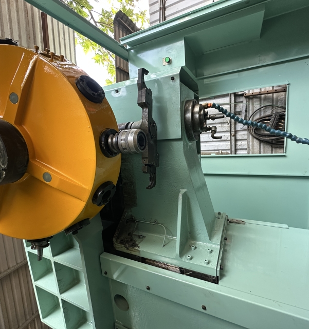 PHAY CNC TOYOSK TVT 30S FANUC 21MB 