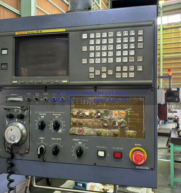 MÁY PHAY CNC OKK MCV 560  FANUC 18M