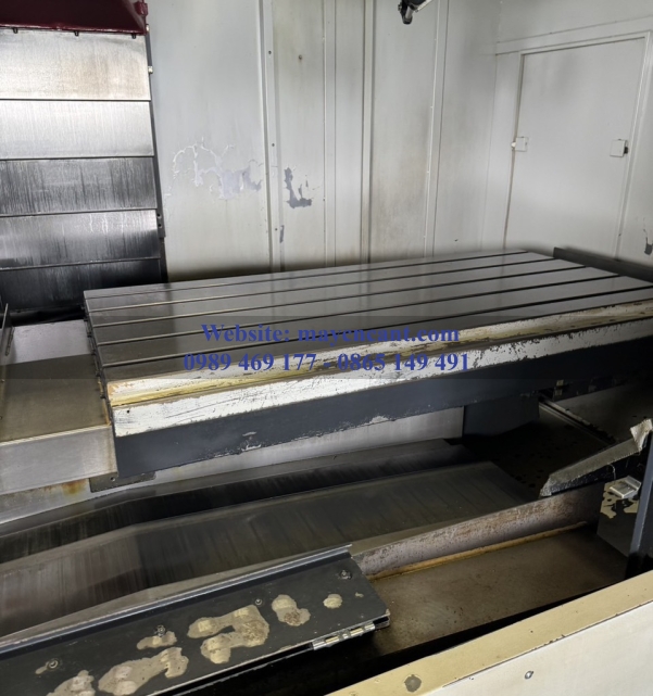 MÁY PHAY CNC OKK VM7III FANUC-180iS-MB Date 2007