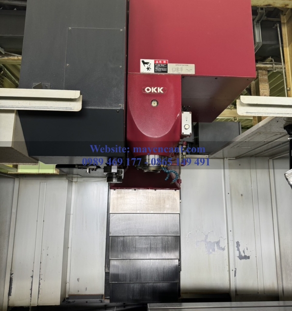 MÁY PHAY CNC OKK VM7III FANUC-180iS-MB Date 2007