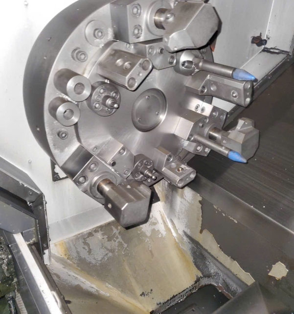 MÁY TIỆN CNC TAKISAWA TNC-3500 L10 Fanuc OiTD Date 2012