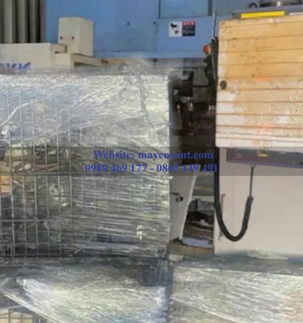 MÁY PHAY CNC OKK VM4II  Date 2000