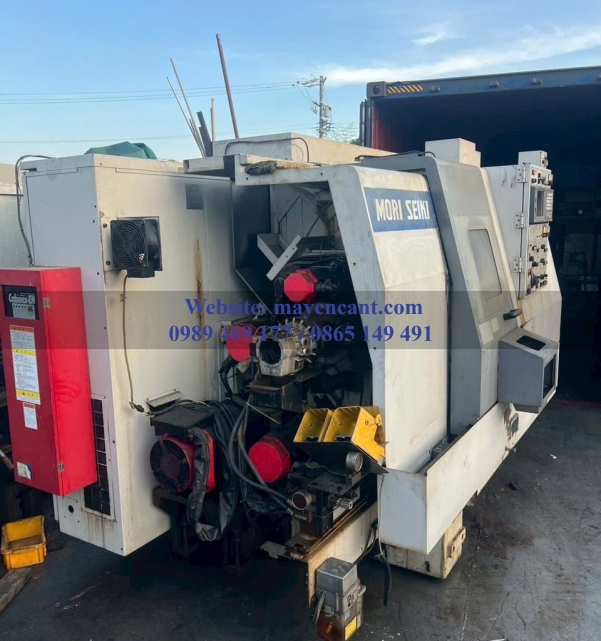 MÁY TIỆN CNC MORI SEIKI ZL15SMC FANUC 16TT
