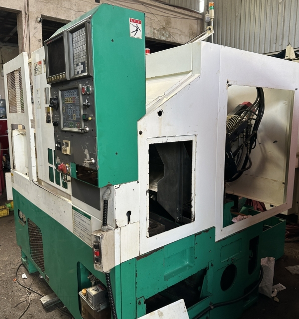 MÁY TỆN CNC TAKAMAZ X15 FANUC 21TB  HÀNG SỐ LƯỢNG 