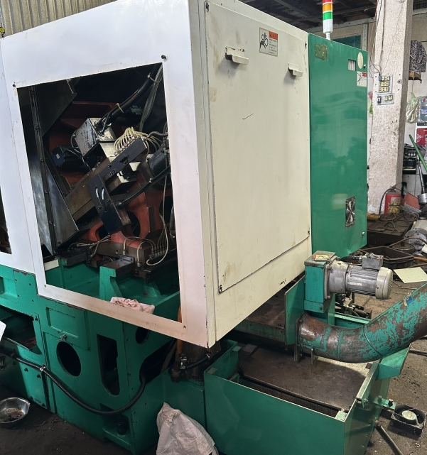 MÁY TỆN CNC TAKAMAZ X15 FANUC 21TB  HÀNG SỐ LƯỢNG 